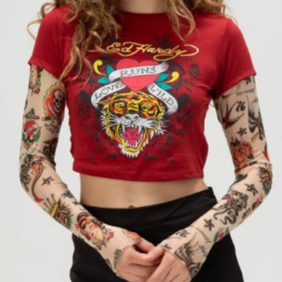 Ed Hardy Tops - ED HARDY Love Tiger Hang Down Baby Tee with Sleeves in Wine Sz LARGE